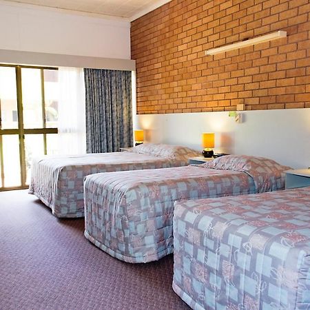 Litchfield Outback Resort Batchelor Bagian luar foto