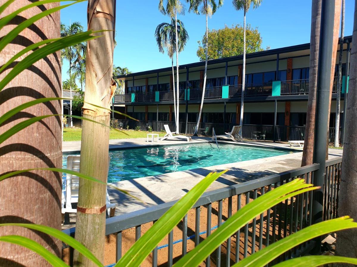 Litchfield Outback Resort Batchelor Bagian luar foto
