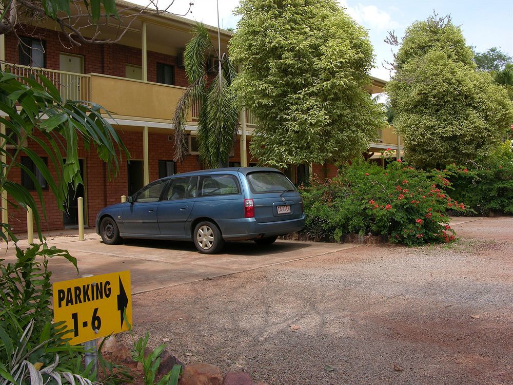 Litchfield Outback Resort Batchelor Bagian luar foto